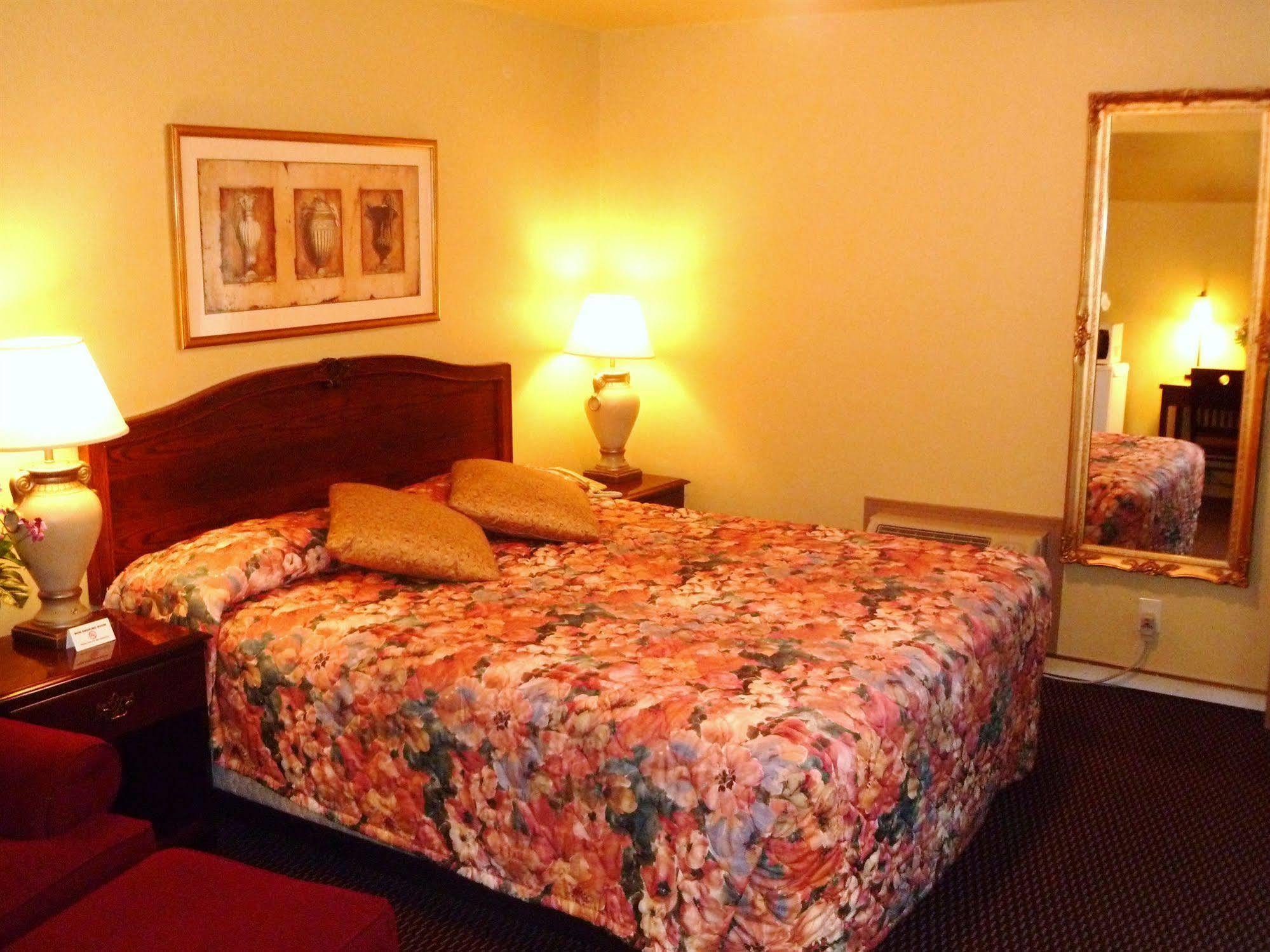 מונטריי Bayside Inn מראה חיצוני תמונה