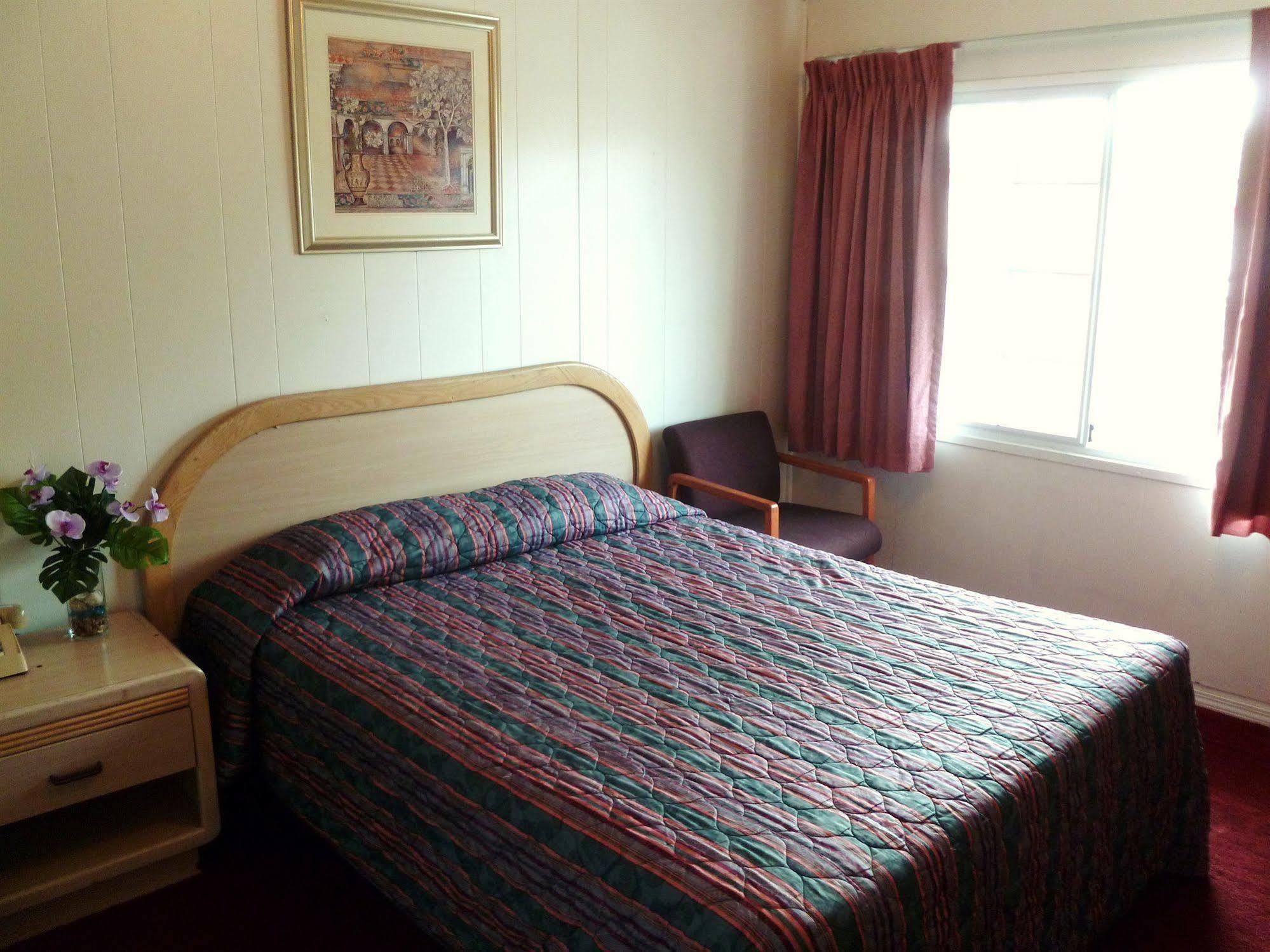 מונטריי Bayside Inn מראה חיצוני תמונה